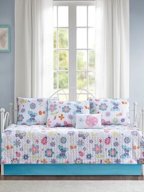Mi Zone Kids Butterfly Bonanza Reversible